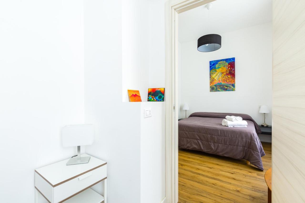 Barrio 133 - Double Bedroom In Center By Napoliapartments Exteriér fotografie