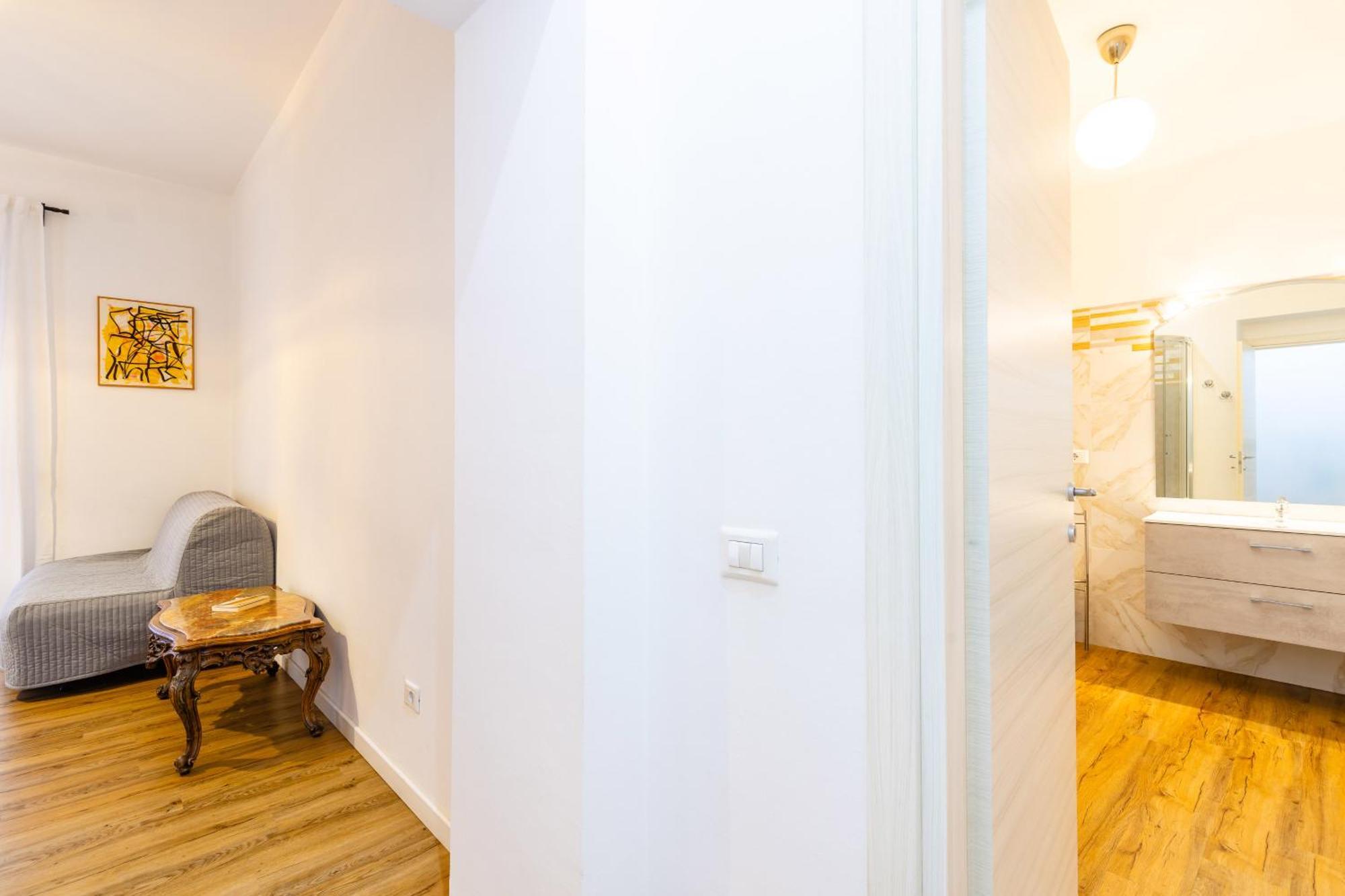 Barrio 133 - Double Bedroom In Center By Napoliapartments Exteriér fotografie